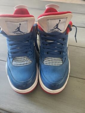 Jordan 4 Kids7Y Blue and Red Lace-Up Basketball Sneakers